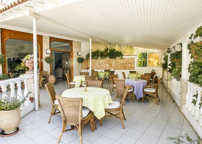 Hotel Alexandros Néa Fókaia